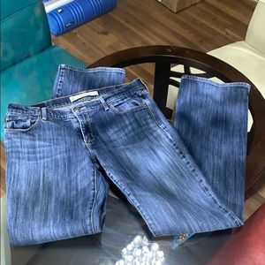 Women’s Abercrombie & Fitch Perfect Fit Size 8R